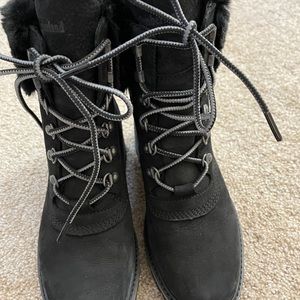 Women’s Timberland Black Boots Size 8
